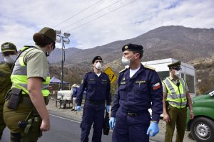 Fuerzas Armadas, de Orden y Seguridad Pública continúan apoyando a la comunidad en la región de Valparaíso Fuerzas Armadas, de Orden y Seguridad Pública continúan apoyando a la comunidad en la región de Valparaíso
