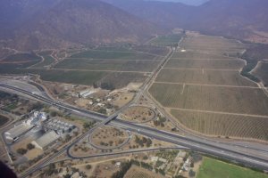 Por tierra y aire se fiscalizan rutas de acceso a Valparaíso Por tierra y aire se fiscalizan rutas de acceso a Valparaíso
