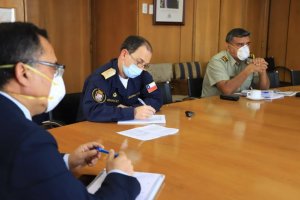 Autoridades se reúnen con representantes de la Asociación de Comerciantes de Valparaíso Autoridades se reúnen con representantes de la Asociación de Comerciantes de Valparaíso