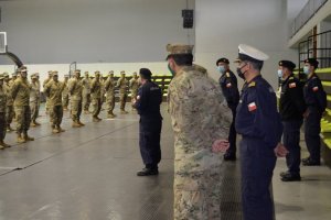 Comandante en Jefe de la Armada visitó a marinos desplegados en la Quinta Zona Naval Comandante en Jefe de la Armada visitó a marinos desplegados en la Quinta Zona Naval