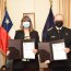 Armada y Sernapesca firman convenio para operar embarcación que fiscalizará acuicultura en Magallanes