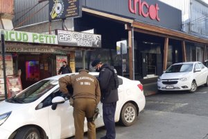 Ronda conjunta dejó cinco personas detenidas en Ancud Ronda conjunta dejó cinco personas detenidas en Ancud
