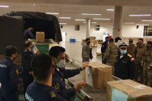 Armada continúa apoyando acopio, traslado, distribución y seguridad de cajas de alimentos suplementarios en Valparaíso