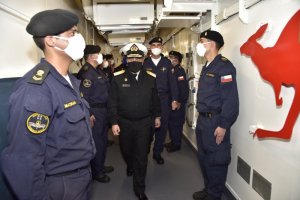 Comandante en Jefe de la Armada dio la bienvenida a Fragatas "Prat" y "Latorre"