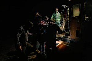 Armada apoyó evacuación médica desde Isla Laitec Armada apoyó evacuación médica desde Isla Laitec