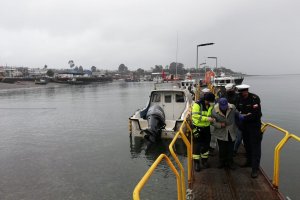 Armada evacuó a adulto mayor desde isla Tabón Armada evacuó a adulto mayor desde isla Tabón