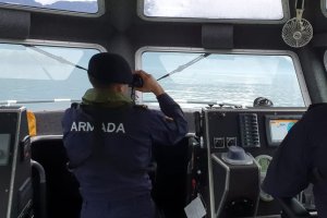 Armada reanudó operación de búsqueda y salvamento en área de golfo Corcovado Armada reanudó operación de búsqueda y salvamento en área de golfo Corcovado