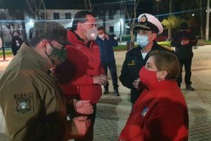 Comunas de La Cruz y La Calera inician cuarentena con presencia del Jefe de Defensa Nacional para la región de Valparaíso Comunas de La Cruz y La Calera inician cuarentena con presencia del Jefe de Defensa Nacional para la región de Valparaíso