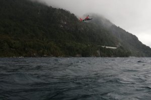 Tras intensa rebusca Armada encontró cuerpo sin vida de persona desaparecida en Lago Llanquihue Tras intensa rebusca Armada encontró cuerpo sin vida de persona desaparecida en Lago Llanquihue