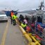 Personal de la Armada evacuó a residente de Puerto Edén  
