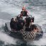 Petrolero Montt rescató a 6 personas tras volcarse yate en la bahía de Panamá