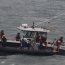 Petrolero Montt rescató a 6 personas tras volcarse yate en la bahía de Panamá