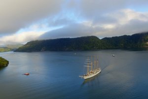 Buque Escuela “Esmeralda” recaló a Puerto Chacabuco tras 36 años