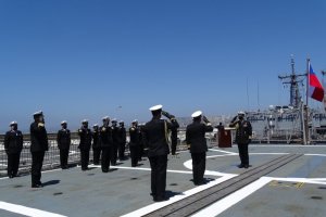 Comandante en Jefe de la Escuadra realiza despedida de Gente de Mar con 20 y 30 años de servicio Comandante en Jefe de la Escuadra realiza despedida de Gente de Mar con 20 y 30 años de servicio