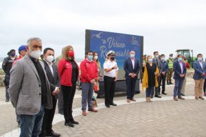 Autoridad Marítima de Coquimbo inició campaña por un "Verano Responsable" Autoridad Marítima de Coquimbo inició campaña por un "Verano Responsable"