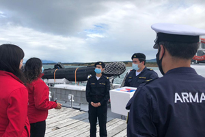 Tercera Zona Naval despliega traslado de dosis de vacunas a Puerto Edén Tercera Zona Naval despliega traslado de dosis de vacunas a Puerto Edén