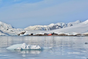 Capitanía de Puerto Bahía Paraíso cumple 25 años ejerciendo soberanía en la Antártica Chilena Capitanía de Puerto Bahía Paraíso cumple 25 años ejerciendo soberanía en la Antártica Chilena