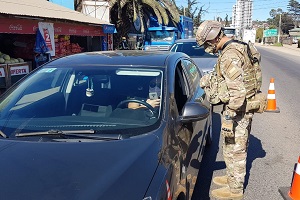 Implementan nuevos puntos de control por cuarentenas en la región de Valparaíso Implementan nuevos puntos de control por cuarentenas en la región de Valparaíso