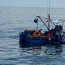 Lancha de Servicio General Arica sorprendió embarcación extranjera en faenas de pesca dentro de territorio nacional