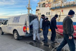 Autoridad Marítima de Punta Arenas activa procedimiento en Muelle Prat por tripulante extranjero con paro cardiorrespiratorio