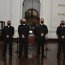 Personal Naval frustra asalto en la vía pública
