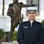 Personal Naval frustra asalto en la vía pública