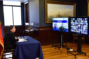 Almirante Leiva realizó exposición a colegios sobre “La importancia del mar para nuestro país y los fundamentos de la existencia de la Armada de Chile” Almirante Leiva realizó exposición a colegios sobre “La importancia del mar para nuestro país y los fundamentos de la existencia de la Armada de Chile”
