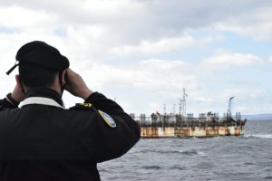 Pesqueros extranjeros en tránsito abandonan aguas nacionales Pesqueros extranjeros en tránsito abandonan aguas nacionales
