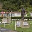 Develan monumento al Marinero Mario Fuentealba en la Escuela de Grumetes
