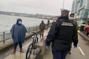 Armada recupera cuerpo de mujer que flotaba en la costa de Puerto Montt