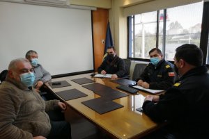 Autoridad Marítima de Valdivia concluye satisfactoria reunión de trabajo con dirigentes de pescadores