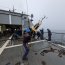 Personal del SHOA reemplazó boya watchkeeper en cercanías de la bahía de Talcahuano.