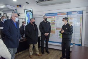 Integrantes del Comité de Operaciones de Emergencia de Valparaíso visitaron el SHOA