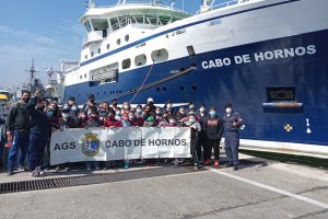 “Cabo de Hornos” recibió visitas de escuelas básicas