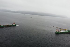 Armada realiza desvarada de motonave “Isla Tautil” en sector de Canal Sarmiento Armada realiza desvarada de motonave “Isla Tautil” en sector de Canal Sarmiento