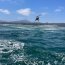 Helicóptero Naval y Autoridad Marítima rescataron a 2 personas en Ritoque