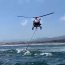 Helicóptero Naval y Autoridad Marítima rescataron a 2 personas en Ritoque