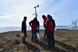 Personal Naval de Base Naval Antártica “Arturo Prat” realizan apoyo a Base “Luis Risopatrón” de INACH Personal Naval de Base Naval Antártica “Arturo Prat” realizan apoyo a Base “Luis Risopatrón” de INACH