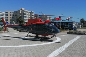 Con Helicóptero Naval se efectuó de manera exitosa rescate de seis personas en peligro de inmersión en La Serena Con Helicóptero Naval se efectuó de manera exitosa rescate de seis personas en peligro de inmersión en La Serena