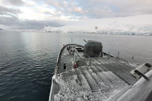OPV 83 “Marinero Fuentealba” culminó Comisión Antártica