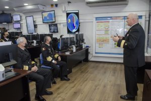Secretario de Marina de México visitó la sala de operaciones del Sistema Nacional de Alarma de Maremotos Secretario de Marina de México visitó la sala de operaciones del Sistema Nacional de Alarma de Maremotos