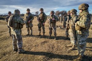 Guarnición IM Orden y Seguridad de Magallanes celebra un nuevo aniversario Guarnición IM Orden y Seguridad de Magallanes celebra un nuevo aniversario
