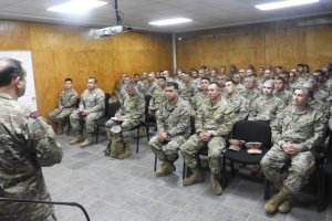 Comandante General del Cuerpo de Infantería de Marina se reunió con Grumetes IM que comenzaron curso básico anfibio Comandante General del Cuerpo de Infantería de Marina se reunió con Grumetes IM que comenzaron curso básico anfibio