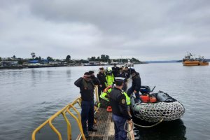 Capitanía de Puerto de Calbuco recuperó cuerpo de buzo fallecido Capitanía de Puerto de Calbuco recuperó cuerpo de buzo fallecido