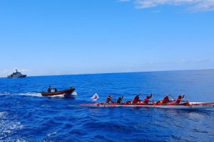 Canoa Polinésica navegó desde Rapa Nui hasta el Motu Motiro Hiva Canoa Polinésica navegó desde Rapa Nui hasta el Motu Motiro Hiva