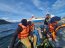 Autoridad Marítima de Puerto Montt coordinó rescate de cinco tripulantes desde lancha con falla de motor.