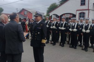 Guarnición Naval de Chiloé participó en ceremonia del aniversario 245° de la comuna de Queilen Guarnición Naval de Chiloé participó en ceremonia del aniversario 245° de la comuna de Queilen
