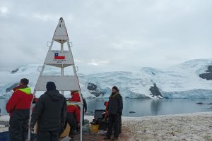 Tercera Zona Naval despliega trabajos de mantenimiento de señalización marítima en el Territorio Chileno Antártico Tercera Zona Naval despliega trabajos de mantenimiento de señalización marítima en el Territorio Chileno Antártico