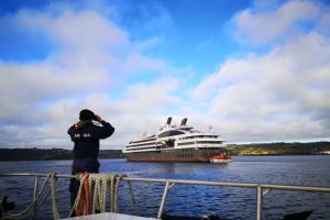 Autoridad Marítima realizó dispositivo de seguridad por recalada de crucero a Quemchi Autoridad Marítima realizó dispositivo de seguridad por recalada de crucero a Quemchi