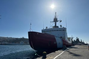 Rompehielos Norteamericano “Polar Star” visita el puerto de Valparaíso tras cumplir con su comisión en la Antártica Rompehielos Norteamericano “Polar Star” visita el puerto de Valparaíso tras cumplir con su comisión en la Antártica